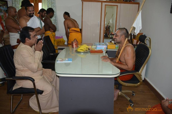 Brahmanandam Visited JIVA Campus