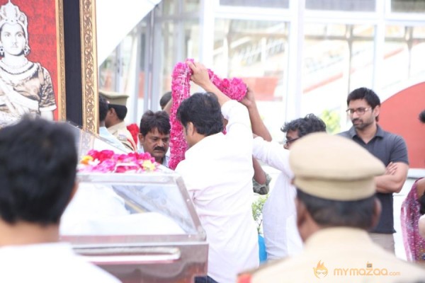 Celebrities pay homage to ANR Photos - 2 