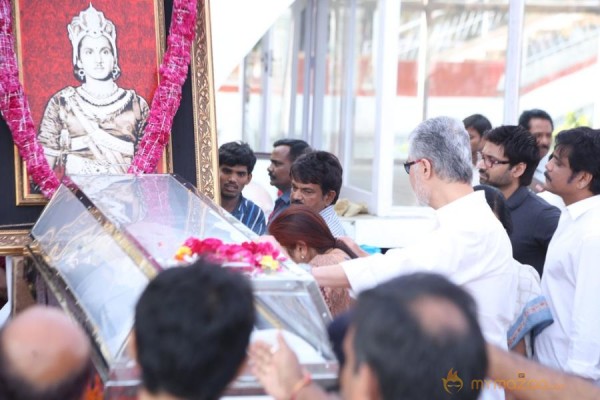 Celebrities pay homage to ANR Photos - 2 