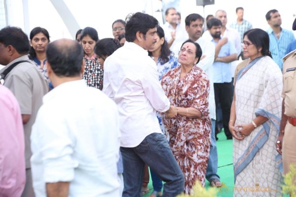 Celebrities pay homage to ANR Photos - 2 