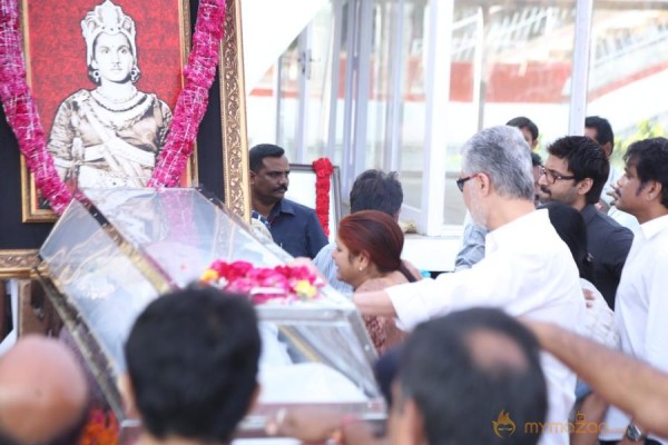 Celebrities pay homage to ANR Photos - 2 