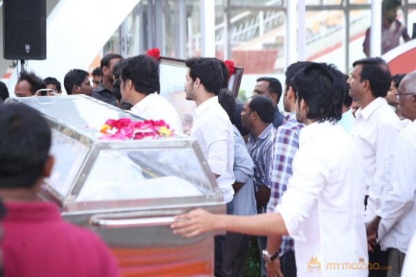 Celebrities pay homage to ANR Photos - 2 