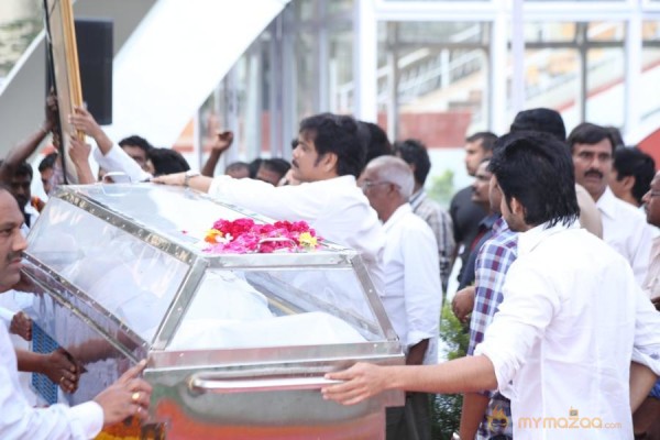 Celebrities pay homage to ANR Photos - 2 