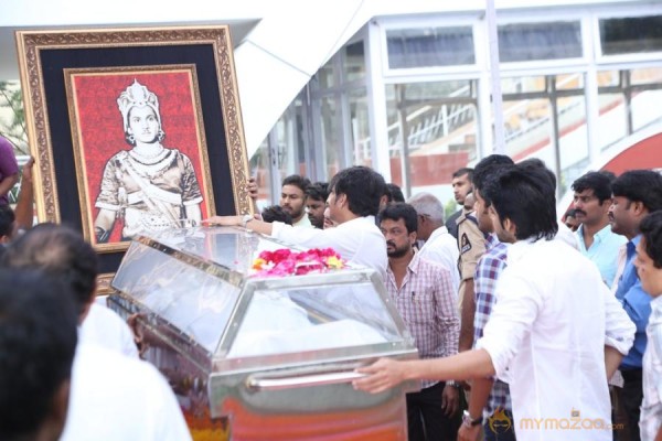 Celebrities pay homage to ANR Photos - 2 