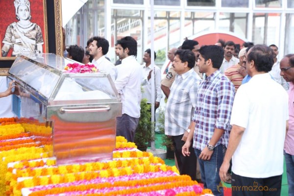 Celebrities pay homage to ANR Photos - 2 