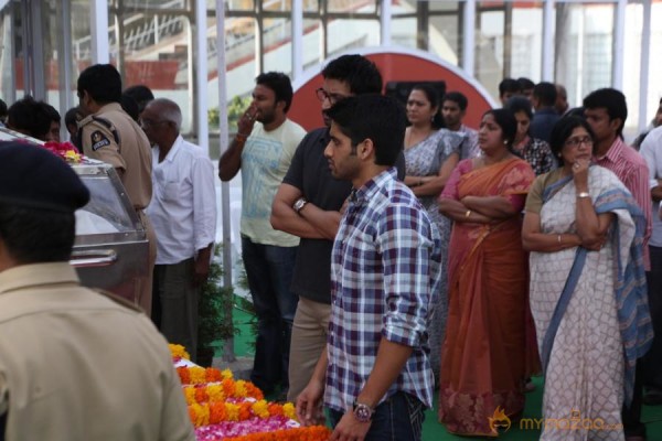 Celebrities pay homage to ANR Photos - 2 