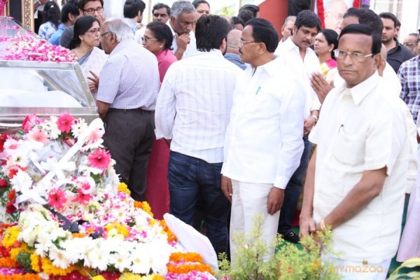 Celebrities pay homage to ANR Photos - 3 