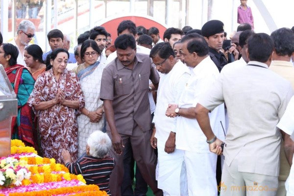 Celebrities pay homage to ANR Photos - 3 