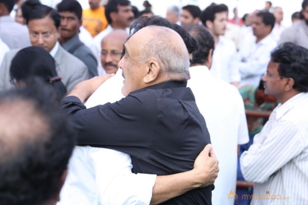 Celebrities pay homage to ANR Photos - 3 