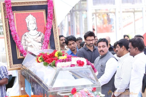 Celebrities pay homage to ANR Photos - 3 