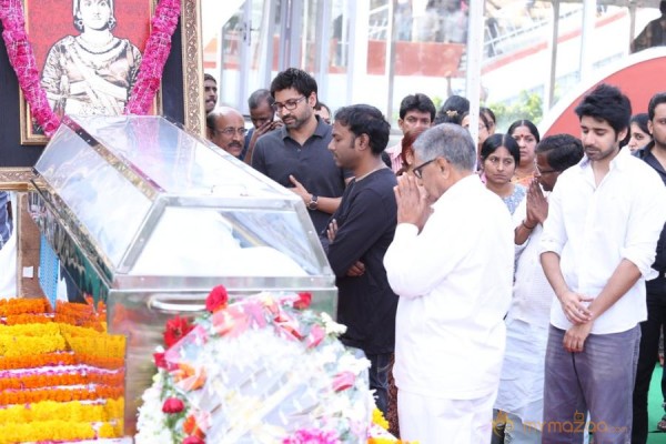 Celebrities pay homage to ANR Photos - 3 