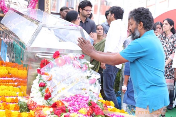 Celebrities pay homage to ANR Photos - 3 