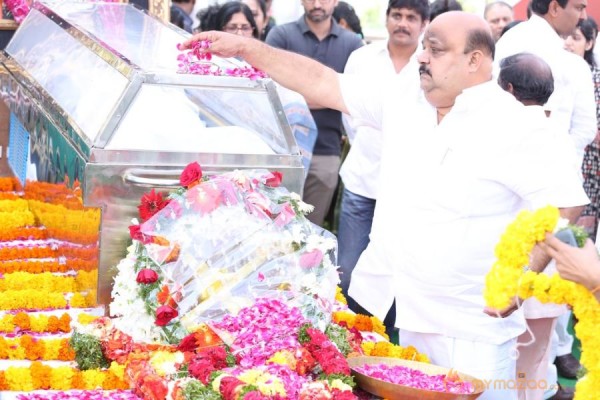 Celebrities pay homage to ANR Photos - 3 