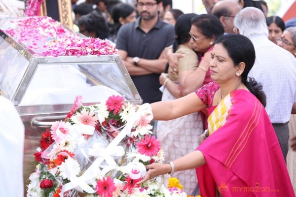 Celebrities pay homage to ANR Photos - 3 