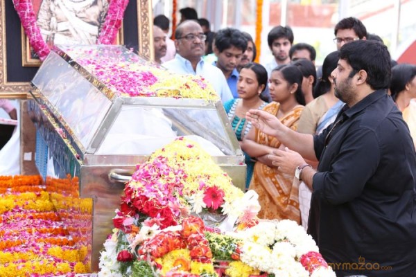 Celebrities pay homage to ANR Photos - 3 