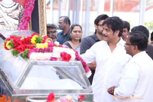 Celebrities pay homage to ANR Photos - 3 