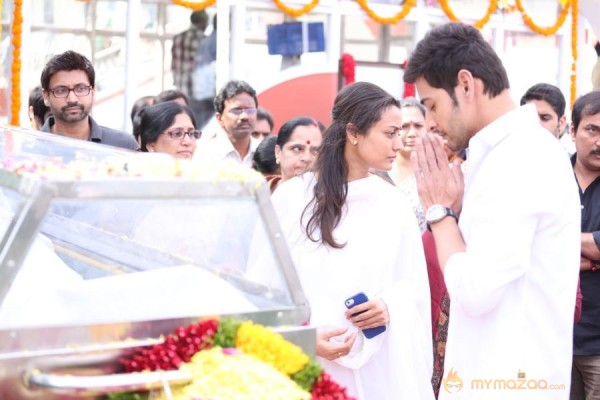 Celebrities pay homage to ANR Photos - 3 