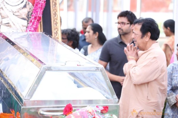 Celebrities pay homage to ANR Photos - 3 