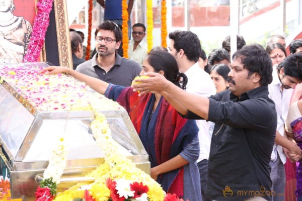 Celebrities pay homage to ANR Photos - 4 