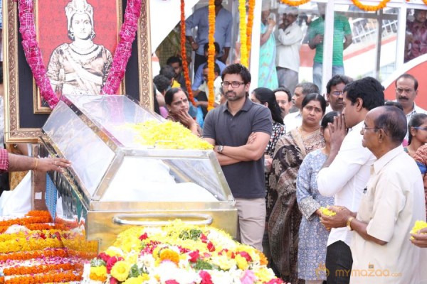 Celebrities pay homage to ANR Photos - 4 