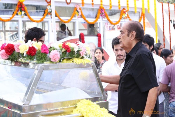 Celebrities pay homage to ANR Photos - 4 