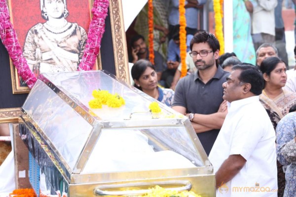 Celebrities pay homage to ANR Photos - 4 