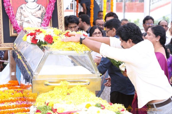 Celebrities pay homage to ANR Photos - 5 