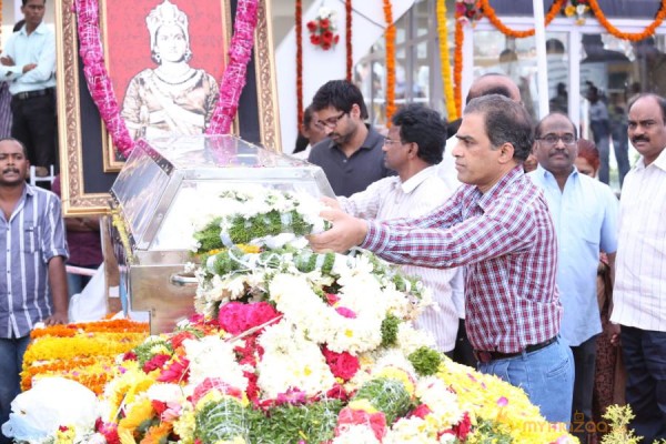 Celebrities pay homage to ANR Photos - 5 