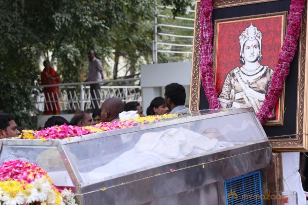 Celebrities pay homage to ANR Photos - 5 