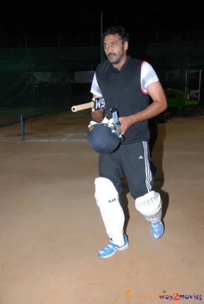 Telugu Warriors Team Practice Photos Gallery 