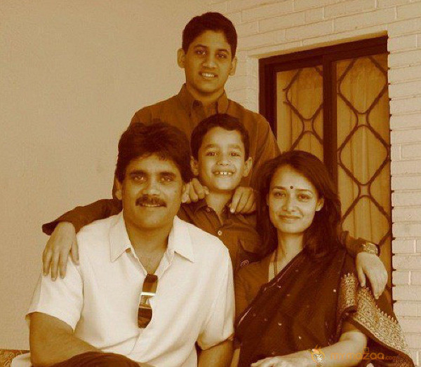 Akkineni Family Rare Photos - Nagarjuna, Naga Chaitanya and Akhil 