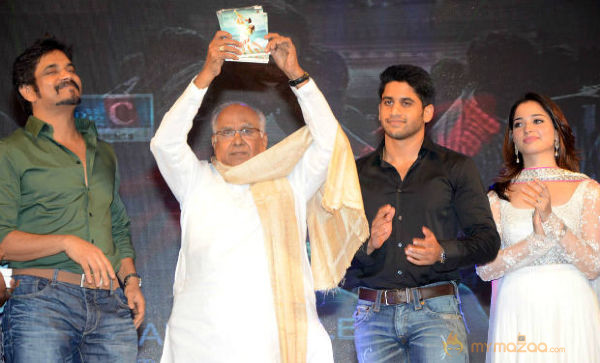 Akkineni Family Rare Photos - Nagarjuna, Naga Chaitanya and Akhil 