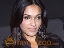 Soundarya Rajinikanth casts Big B