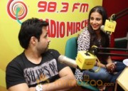  Vidya Balan & Emraan At Radio Mirchi studio  