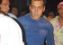 salman-at-gold-gym-3_571d7afd2ea0a