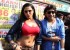 veena-malik-promoting-their-movie-ziindagi-50-50-72_571de7523455e