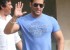 salman-khan-snapped-photos-on-the-eve-of-rakhi_571cab6a251f8