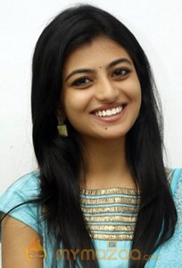 Anandhi