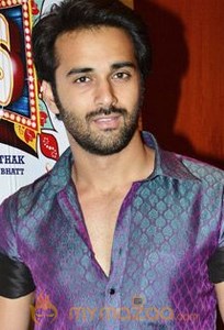 Pulkit Samrat