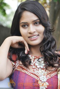 Saniya Thara