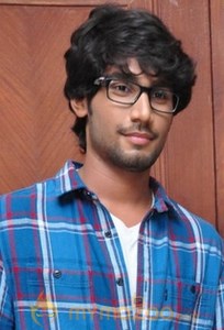 Vivek Muthyala