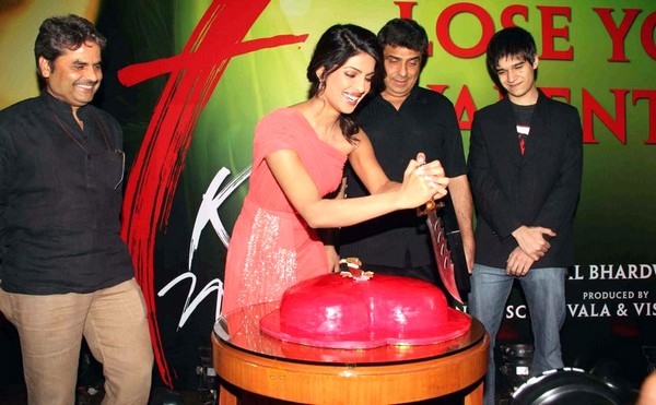 7 Khoon Maaf event pic