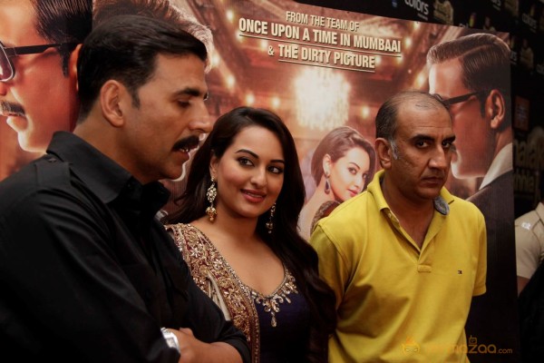 Akshay Kumar Sonakshi Sinha New Photos