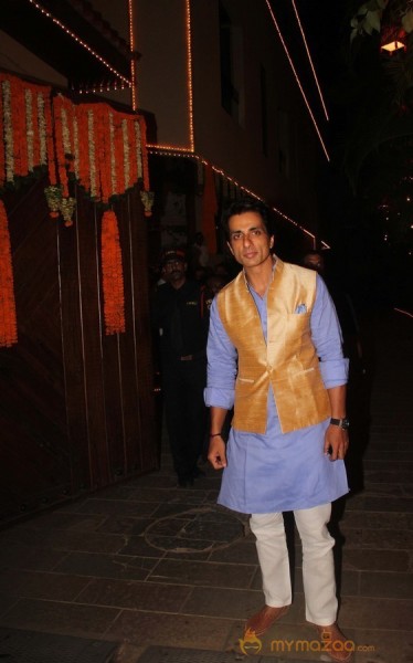 Amitabh Bachchan Hosted Diwali Party Photos Gallery
