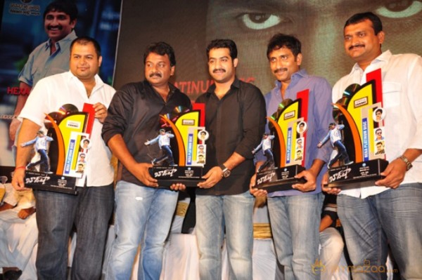 Baadshah Hexa Platinum Disc Photos