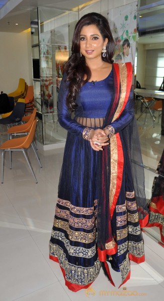 Bhaag Milkha Bhaag Promotion On sets of IIJ 