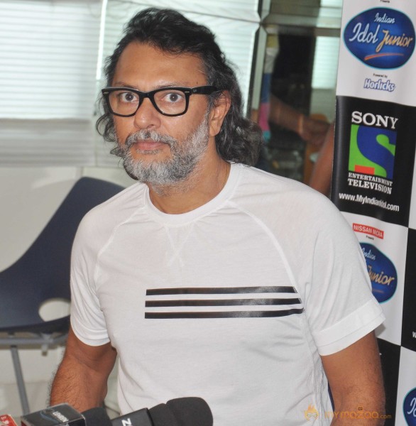 Bhaag Milkha Bhaag Promotion On sets of IIJ 