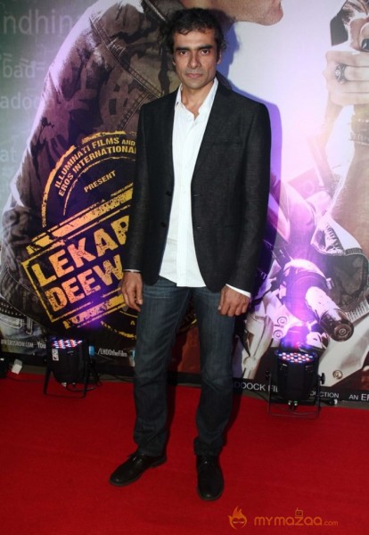 Bolly Celebs At Lekar Hum Deewana Dil Premiere