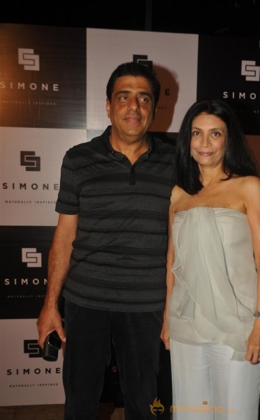 Bolly Celebs at Simone Store Launch Photo Gallery