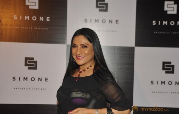 Bolly Celebs at Simone Store Launch Photo Gallery